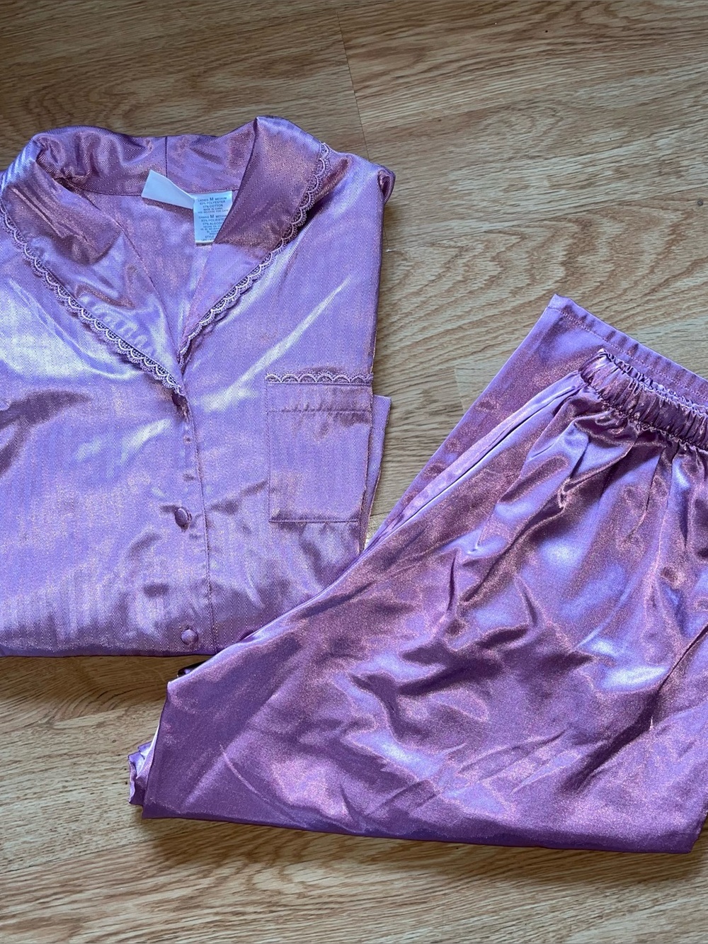 Secret Treasures Women's Pink Satin Button Front Collared Pajama Set M